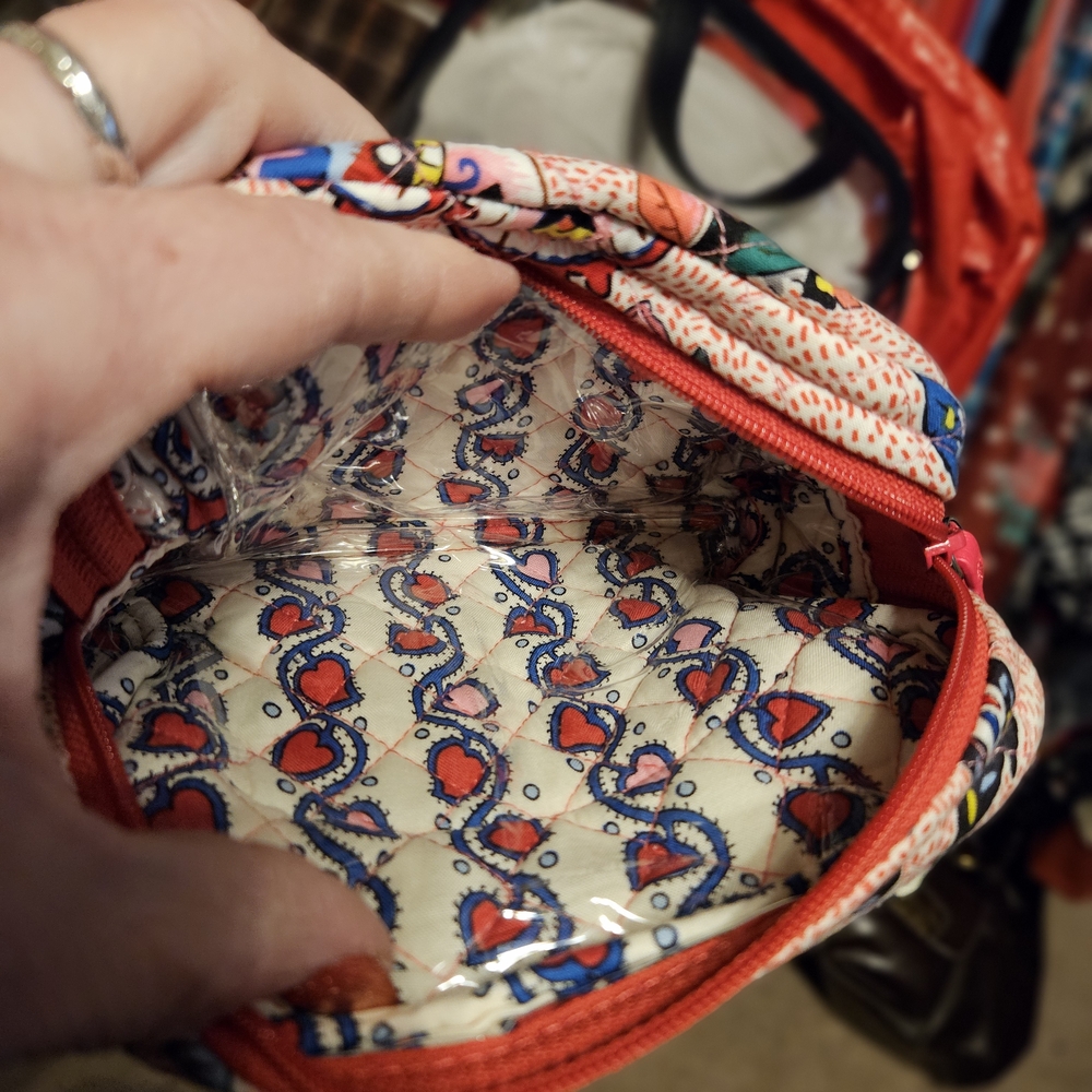 #650 Vera Bradley Red, Coral and Floral Cosmetic Case - Picture 4 of 6